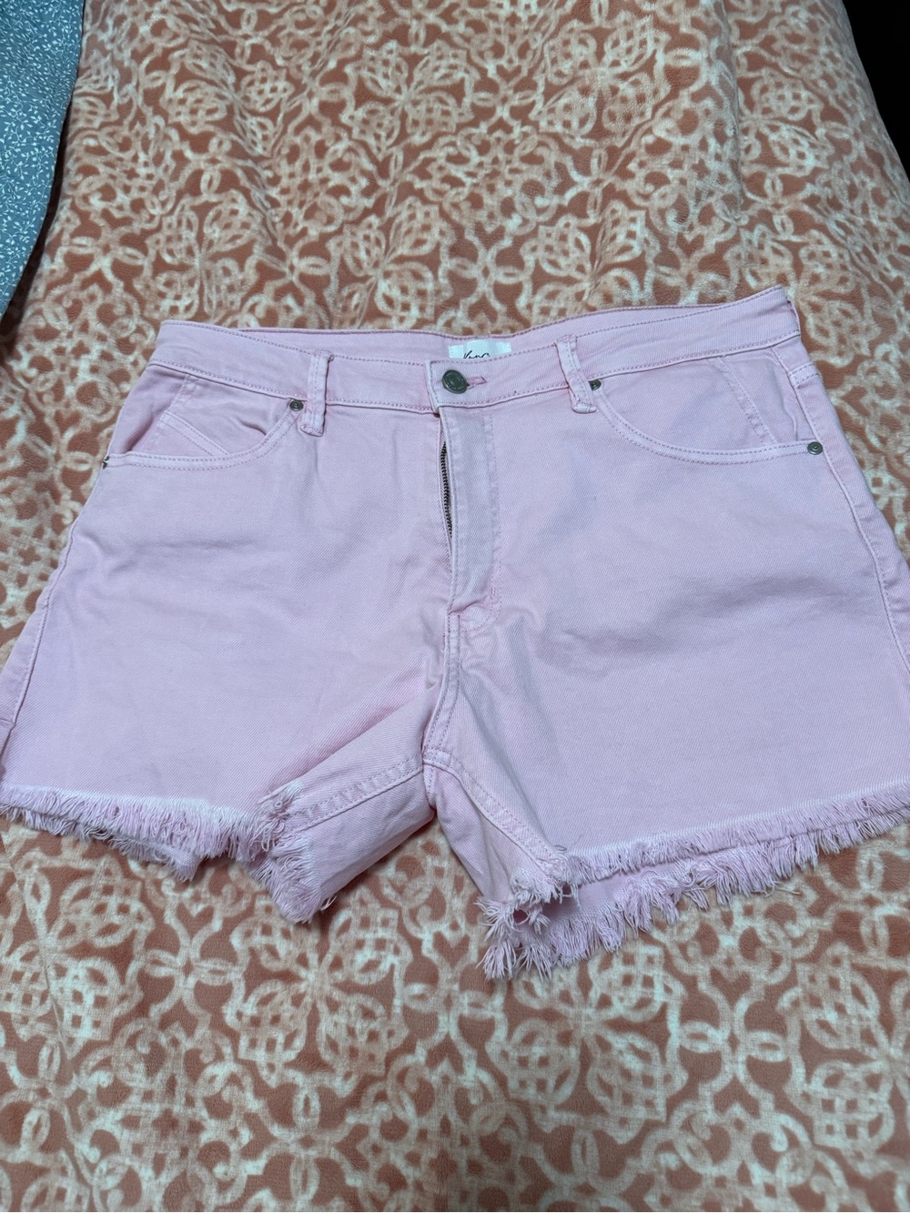 KanCan Light Pink Frayed Hem Denim Shorts